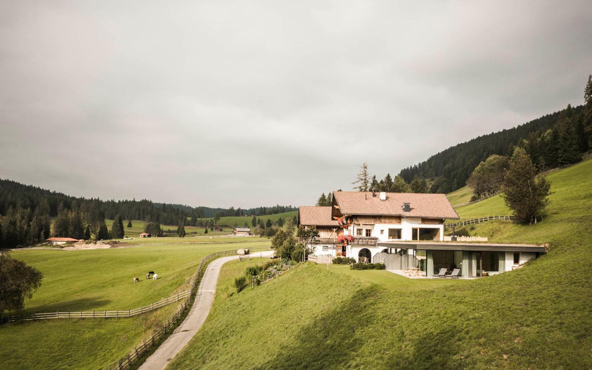 Apartment Karerhof *